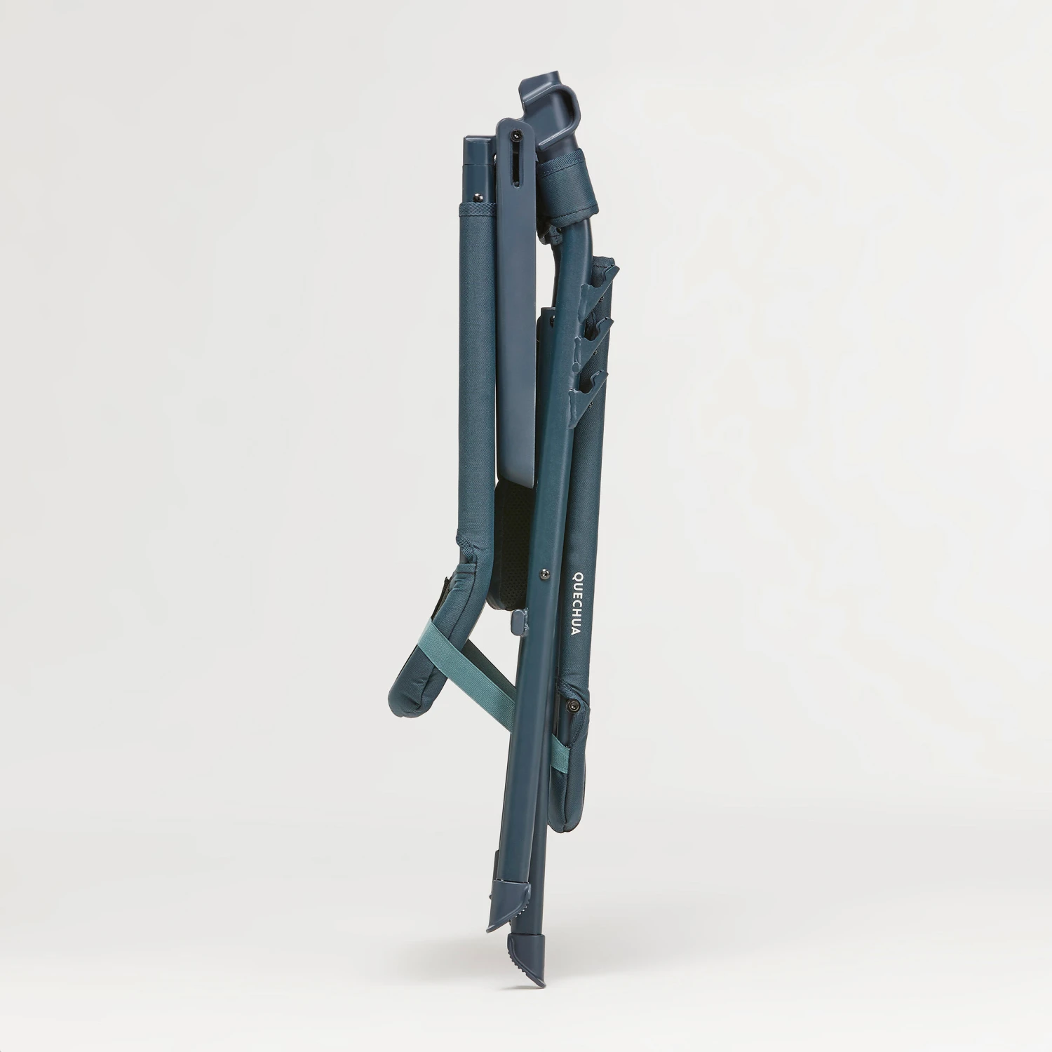 Quechua Multi-position Comfortable Camping Armchair 5 Quechua Multi-position Comfortable Camping Armchair - Image 3